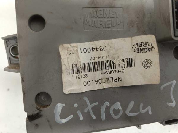 BOITE A FUSIBLE PEUGEOT BOXER/ CITROEN JUMPER/ FIAT DUCATO - Vue 3